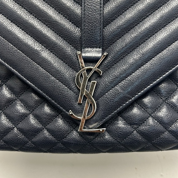 YSL Saint Laurent Navy quilted Envelope bag - Picture 9 of 13